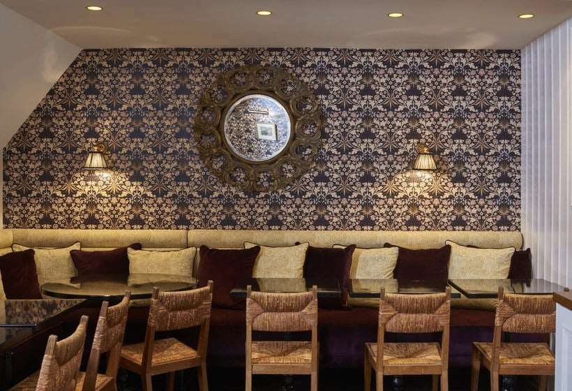 Maison Malesherbes Paris Restaurant photo